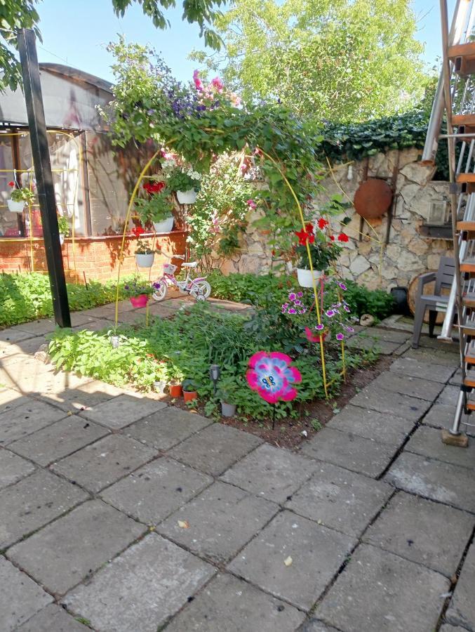Casa Flor Διαμέρισμα Două Mai Εξωτερικό φωτογραφία